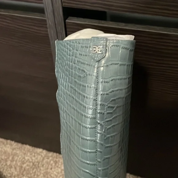 SAM EDELMAN FRAYA CROC BOOT IN IRIS - Picture 4 of 7